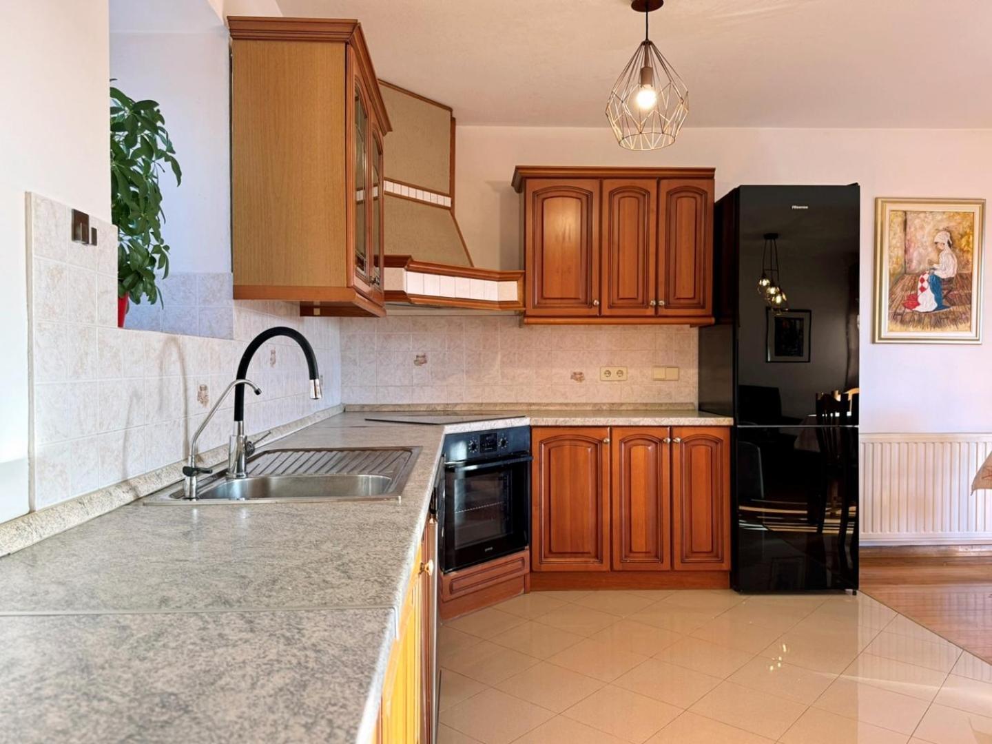 Apartments Katarina Malinska Ngoại thất bức ảnh