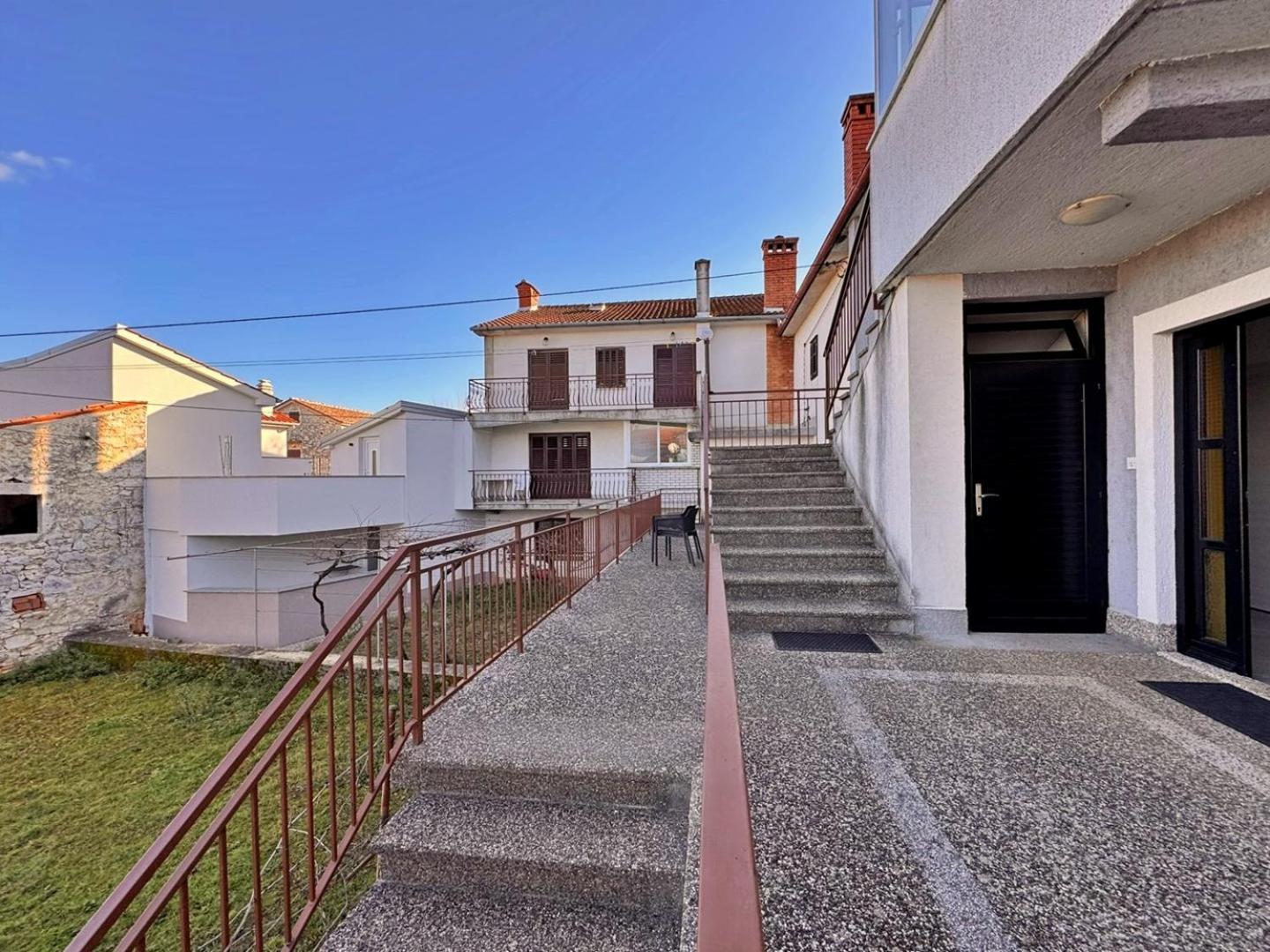 Apartments Katarina Malinska Ngoại thất bức ảnh