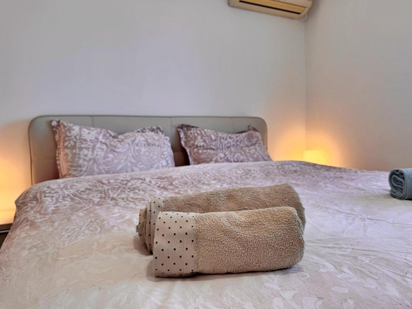 Apartments Katarina Malinska Ngoại thất bức ảnh