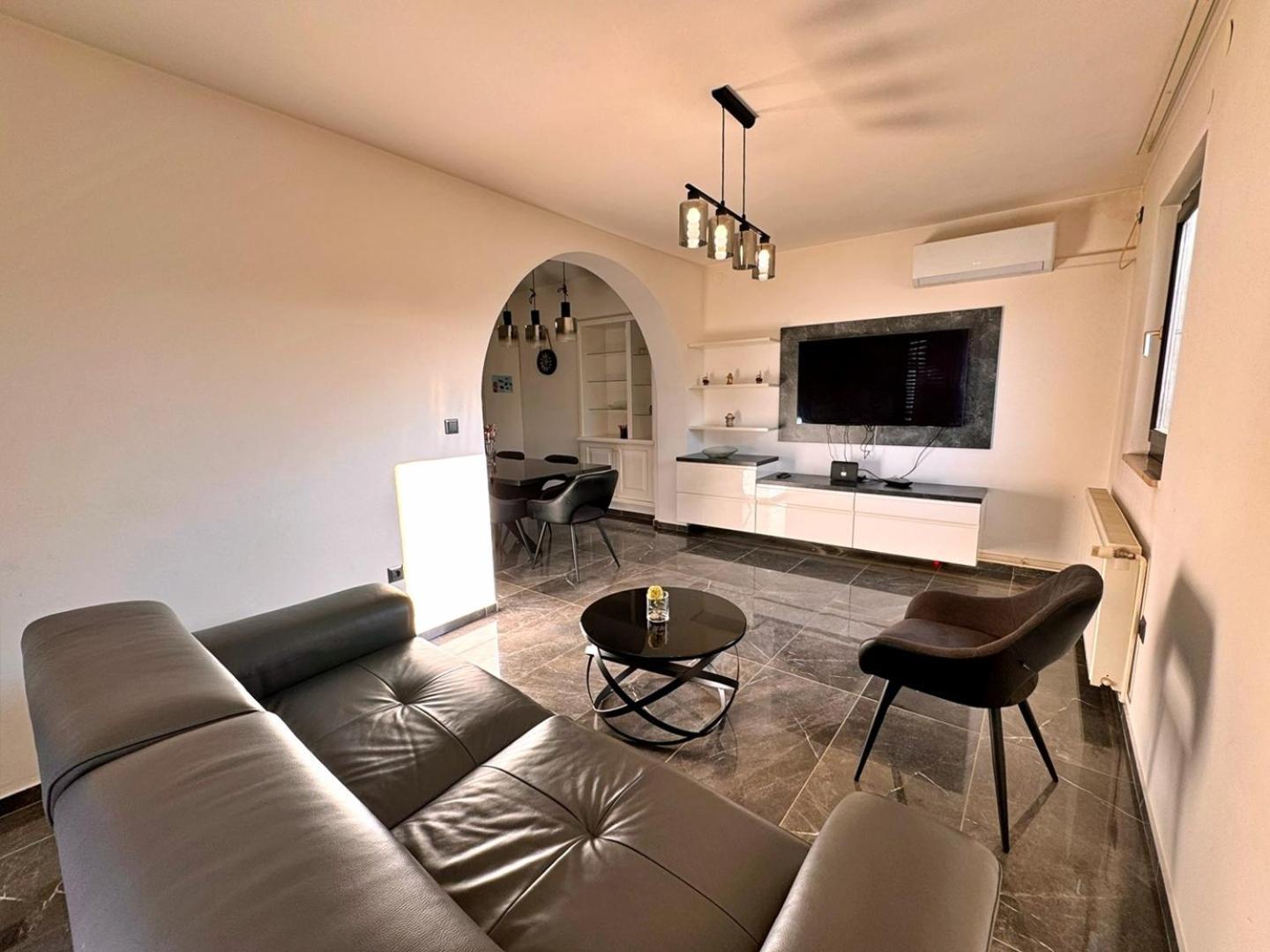 Apartments Katarina Malinska Ngoại thất bức ảnh